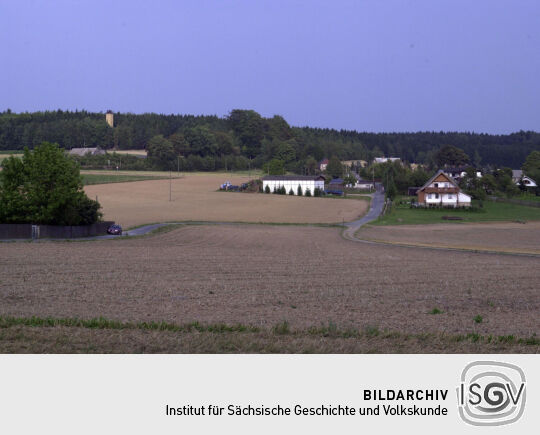 Blick zum Perlaser Aussichtsturm auf der Wilhelmshöhe.