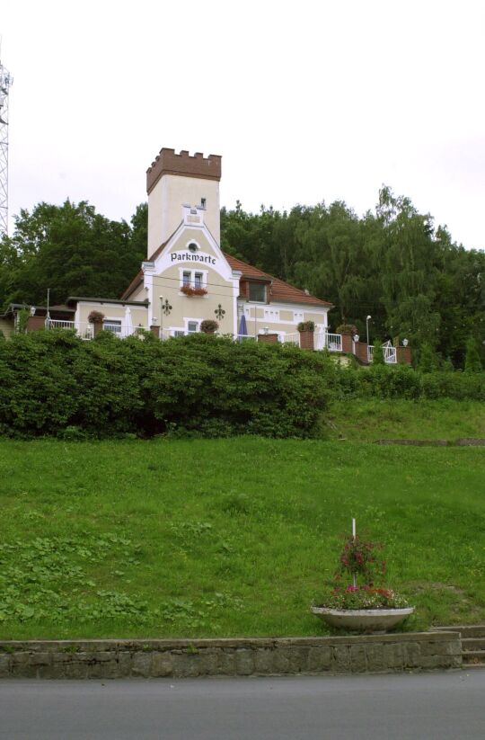 Die Parkwarte in Aue - Gaststätte und Turm.