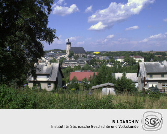 Der Blick über die historische Alststadt von Marienberg vom Goldkindstein.