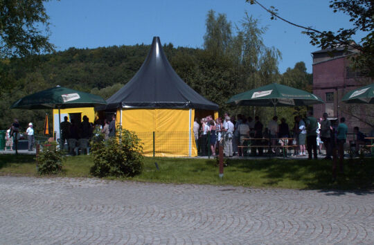 Veranstaltungszelte am Vogtlandballon an der Göltzschtalbrücke bei Mylau.