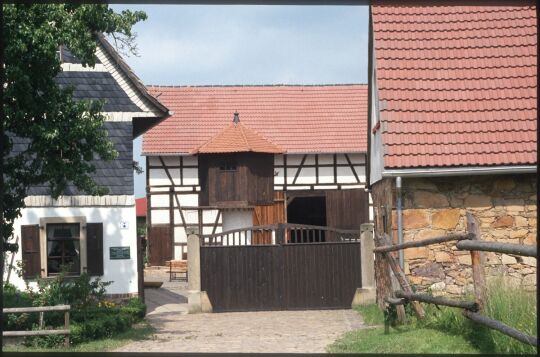 Blick zum Volkskundemuseum Neukirchen-Wyhra