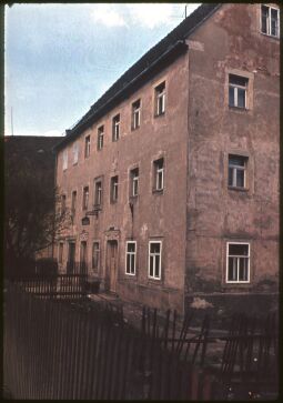 Gebäude in Reinhardtsgrimma