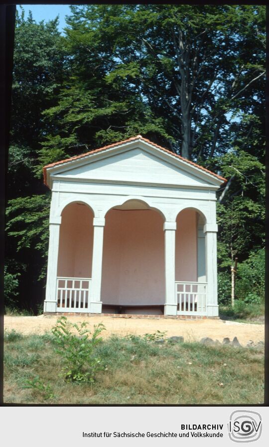 Pavilon im Schlosspark Machern
