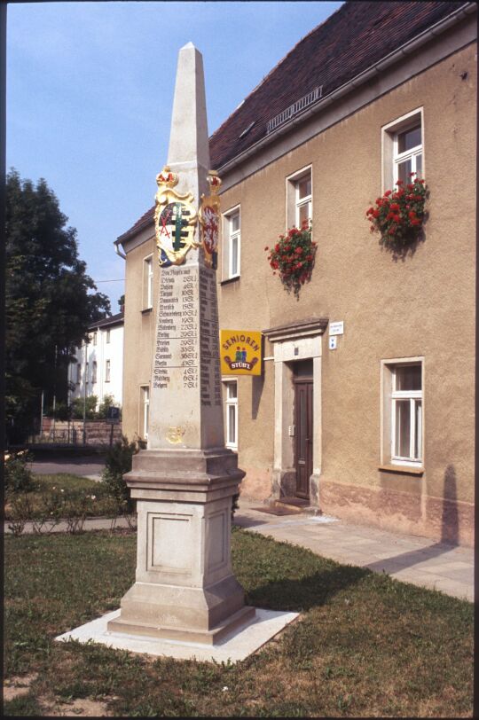 Postdistanzäule in Mügeln