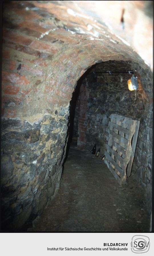 Innenansicht eines gewölbten Ganges in Penig