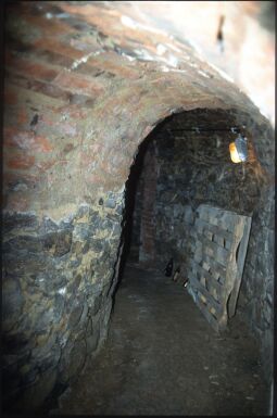 Bild: Innenansicht eines gewölbten Ganges in Penig