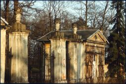 Bild: Tor zum Schlosspark Neschwitz