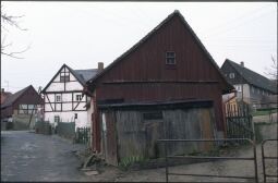 Bild: Holzgebäude in Georgewitz