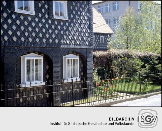 Schieferverkleidete Gebäude in Obercunnersdorf 1986