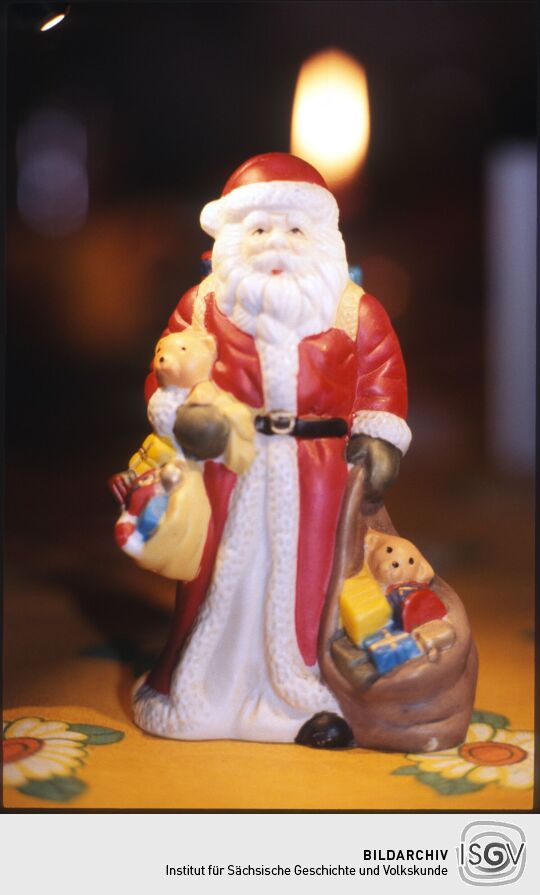 Weihnachsmann aus Wachs aus dem Jahr 1979