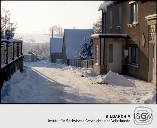 winterliche Straße in Lichtenberg