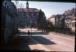 Blick zum Gemeindesaal der Herrnhuter Brüder, Zinsendorfplatz