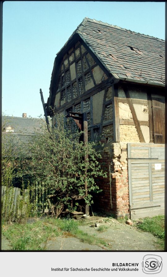 Schadhaftes Fachwerkgebäude in Breunsdorf