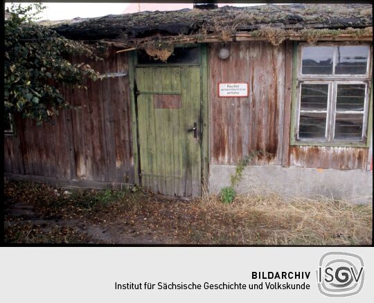 Baracken in der Nähe des Bahnhofs Mügeln,