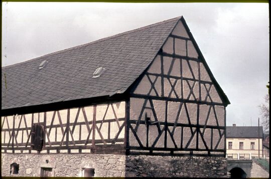 Fachwerkscheune im Bereich des früheren Guts in Weischlitz im Vogtland