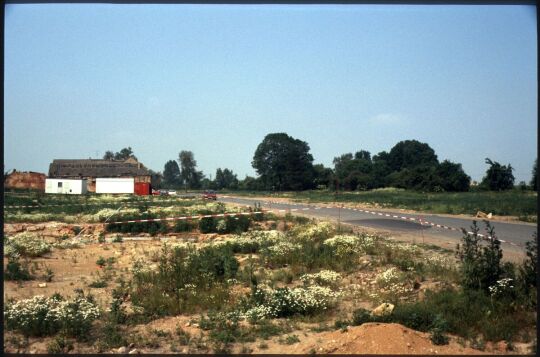 Reste des Ortes Breunsdorf, welcher für den Tagebau abgerissen wurde