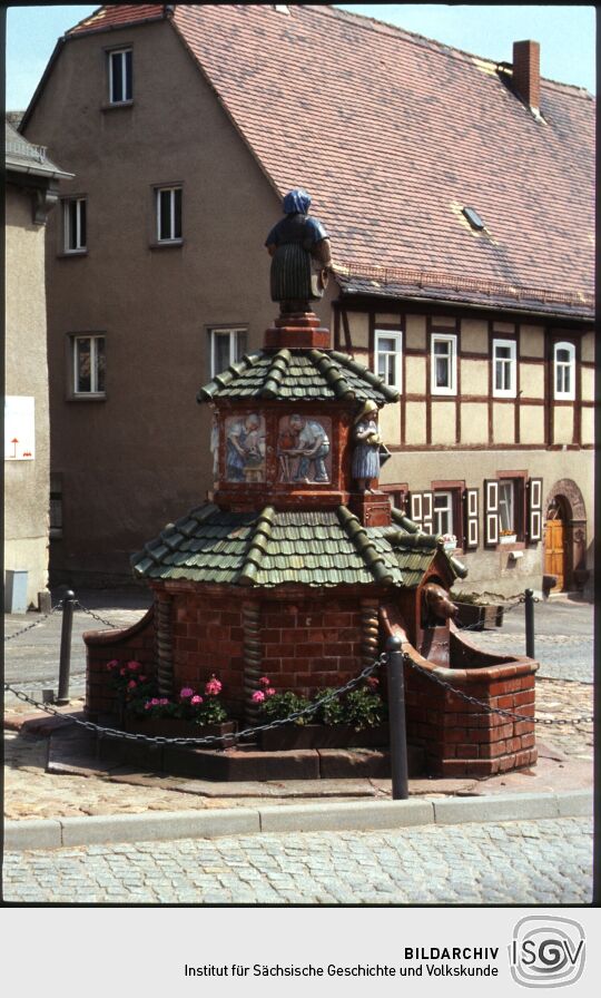 Töpferbrunnen in Kohren-Sahlins
