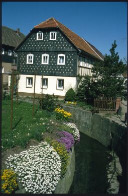 Bild: Blick über das Cunnersdorfer Wasser in Obercunnersdorf