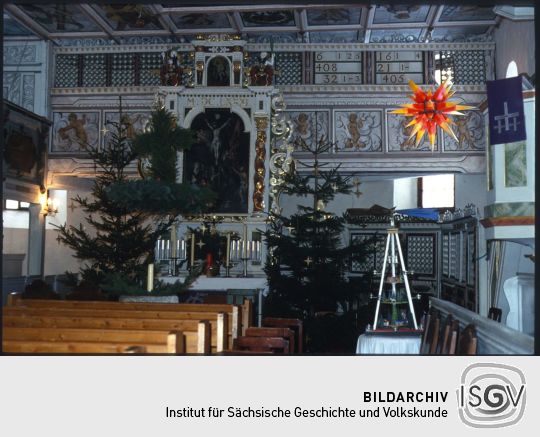 Altarraum der Kirche Schellerhau