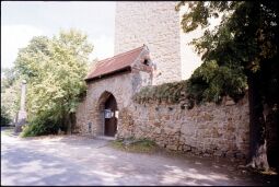 Bild: Tor zum Kirchhof der Kirche Nieder Seifersdorf