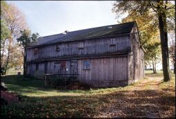 Bild: Holzgebäude in Landwüst
