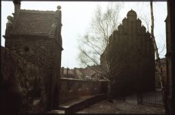 Bild: Hinter der Kirche St. Peter und Paul Görlitz