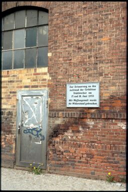 Bild: Gedenktafel an den Aufstand 1953 in Gröditz