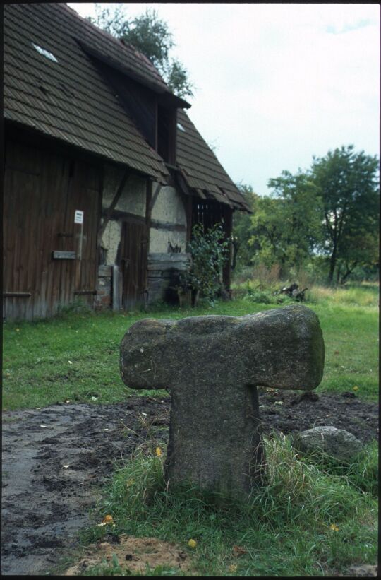 Abgeschlagenes Steinkreuz in Hammerstadt