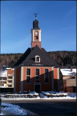 George-Bähr-Kirche in Schmiedeberg im Winter