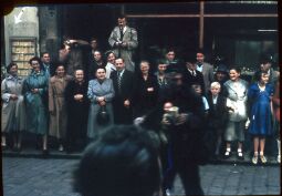 Bild: Zuschauer beim Umzug zum Meißner Weinfest 1956