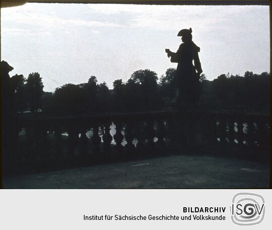 Statue am Schloss Moritzburg 1956