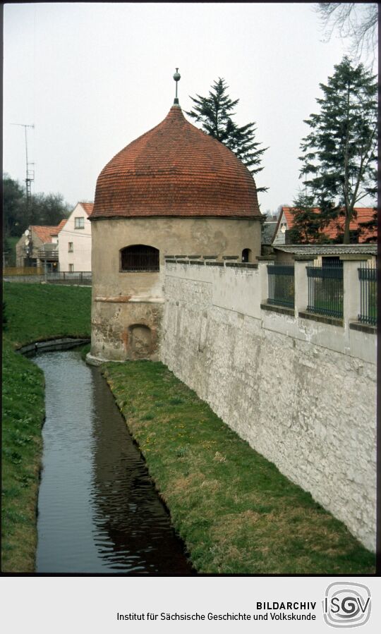Rundturm am Schloss Hermsdorf