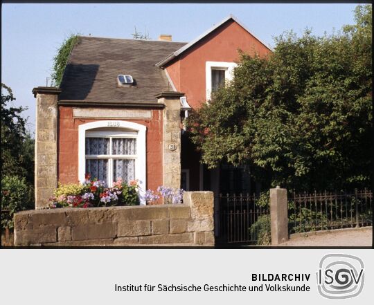 Wohnhaus an der Pillnitzer Landstraße in Niederpoyritz