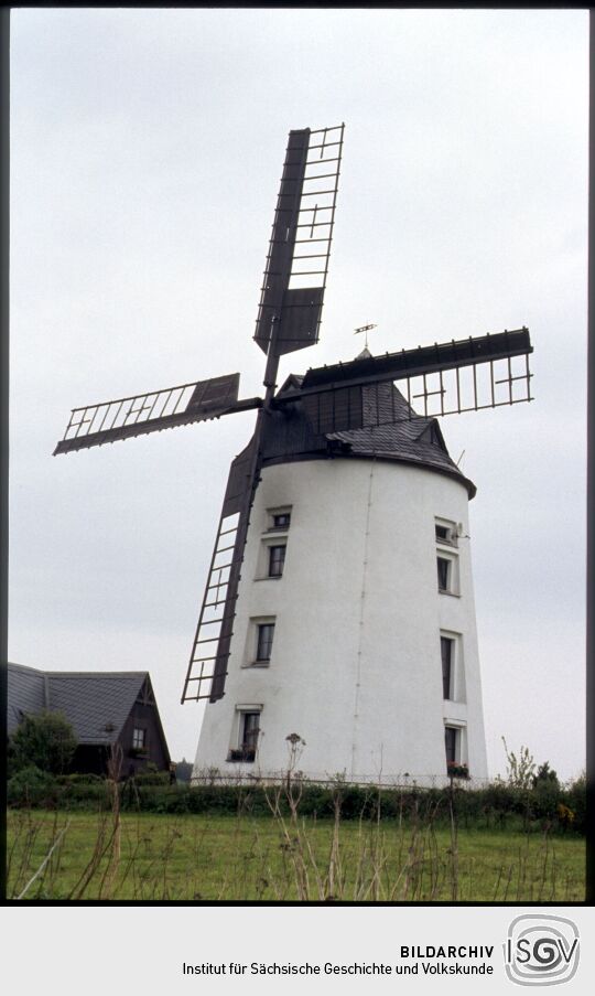 Blick zur Windmühle in Reitzendorf