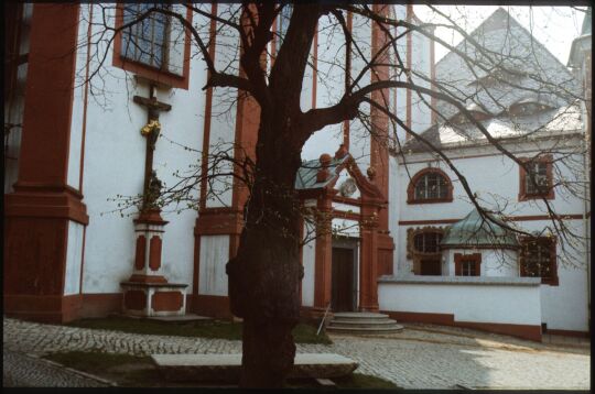 Eingang der Kirche des Klosters St. Marienstern