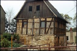 Bild: Schadhaftes Fachwerkgebäude in Kohren-Sahlis