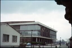 Bild: Blick vom Dresdner Schloss zum Kulturpalast Dresden