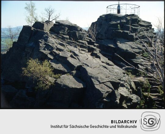 Blick zur Triangulationssäule auf dem Oberoderwitzer  Spitzberg