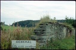 Bild: Reste eines Bauernhofs in Blosenberg