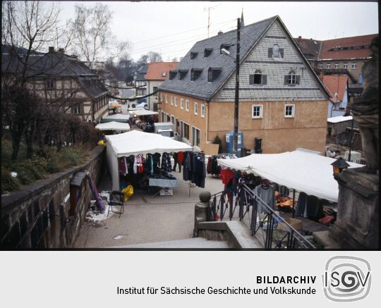 Blick auf den Nikolaismarkt in Schirgiswalde 1996