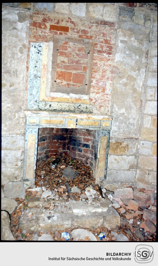 Kamin in der 'Eremitage' auf dem Borsberg