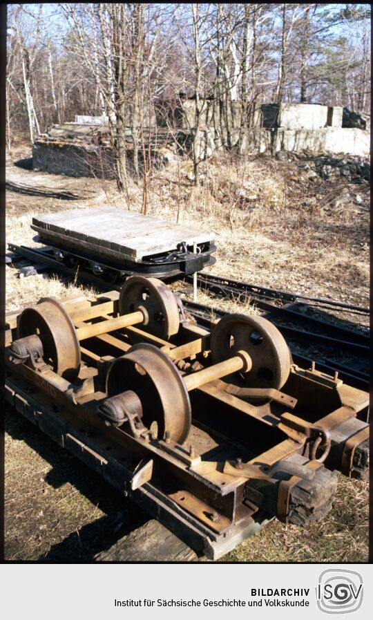 Historisches Arbeitsgerät im Granitabbaumuseum Königshainer Berge