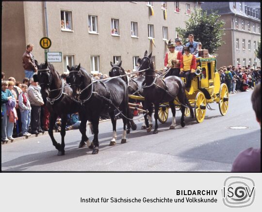 Postkutsche beim Festumzug am Tag der Sachsen in Rochlitz