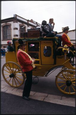 Historische Postkutsche am Tag der Sachsen in Rochlitz
