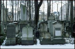 Bild: Der verschneite jüdische Friedhof in der Dresdner Neustadt