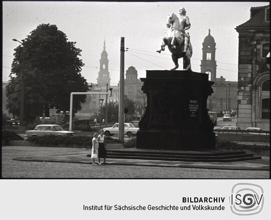 Denkmal 'Goldener Reiter' auf dem Neustädter Markt