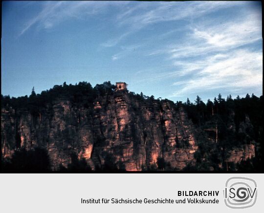 Blick zur 'Kaiser-Wilhelm-Feste' über dem Bielatal