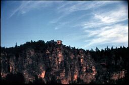 Bild: Blick zur 'Kaiser-Wilhelm-Feste' über dem Bielatal