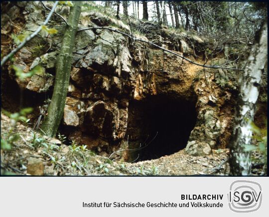Eingebrochener Stolln oder Mundloch eines Stollns im Müglitztal