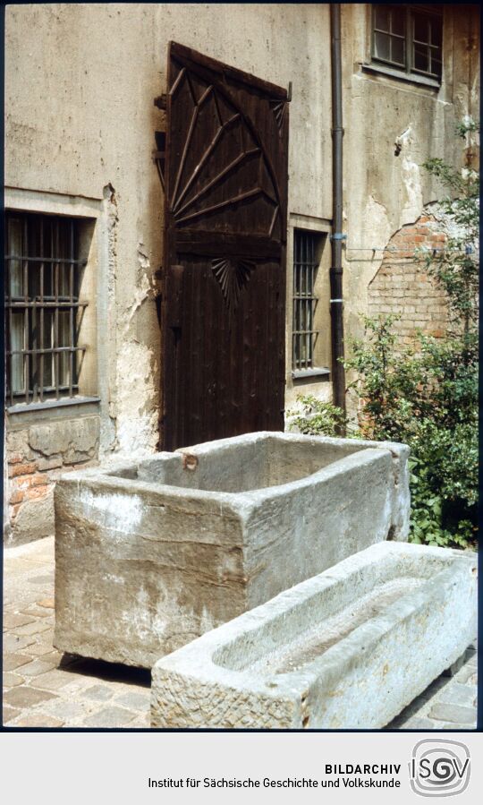 Exponate des Volkskunstmuseums am Dresdner Jägerhof